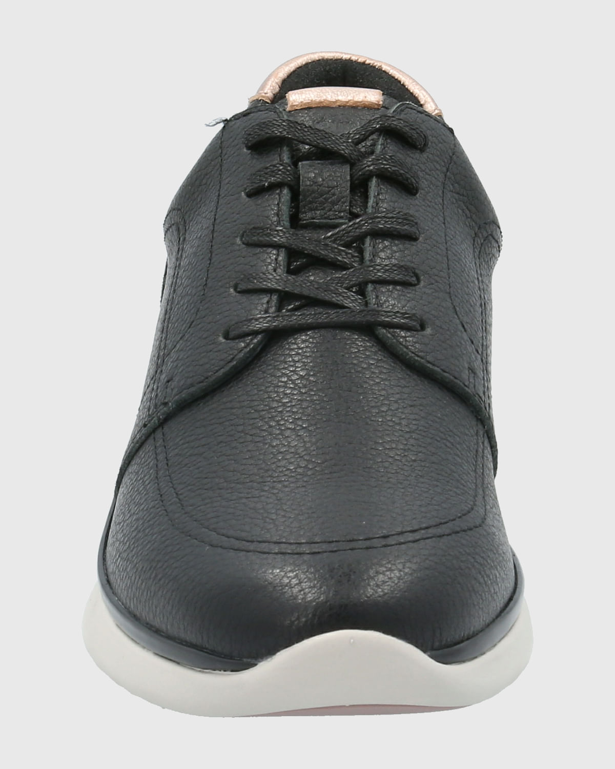 Zapatilla Cuero Mujer Goss Negro
