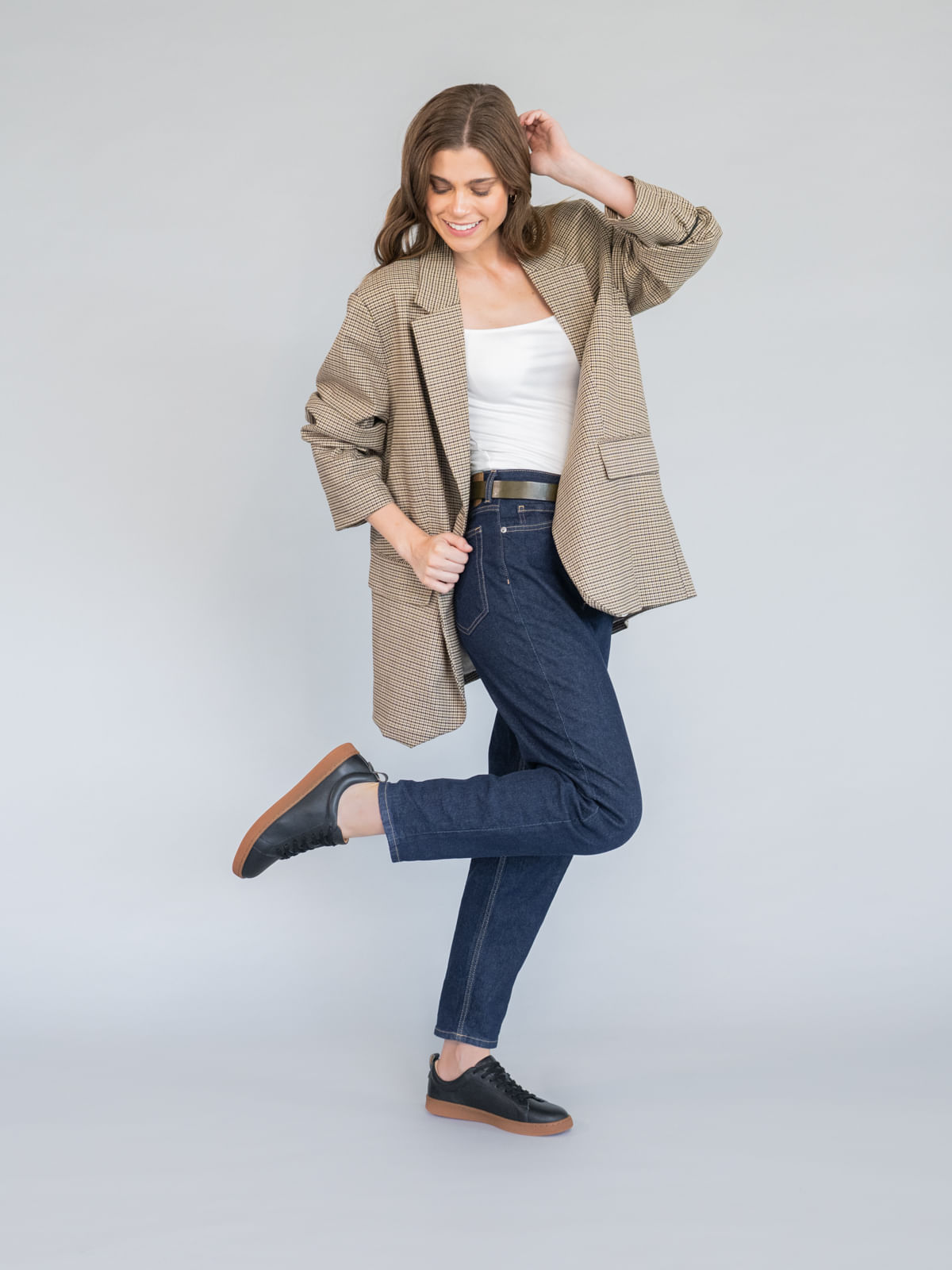 Zapatilla Cuero Mujer Tottem Negro