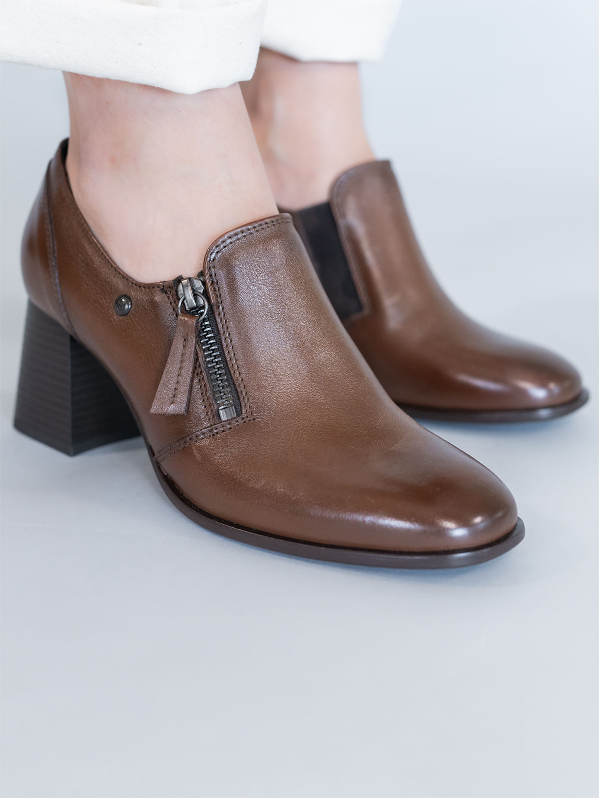 Zapato Cuero Mujer Pomell Café