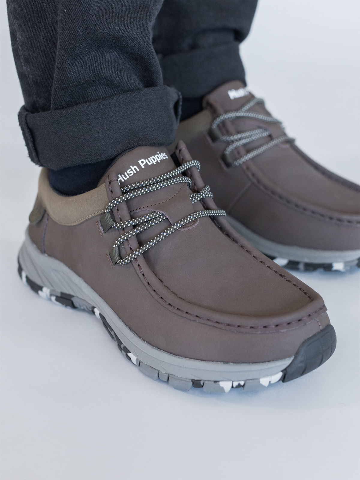 Zapatilla Cuero Hombre Jovan Gris