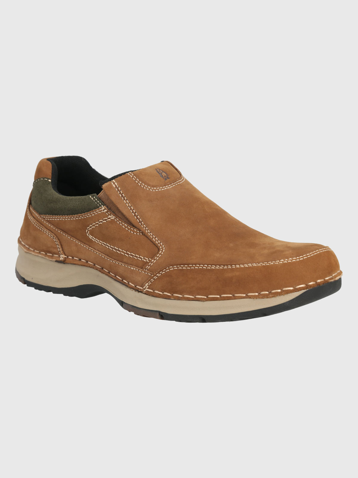 SLIP ON CUERO VIGOR CAFÉ CLARO