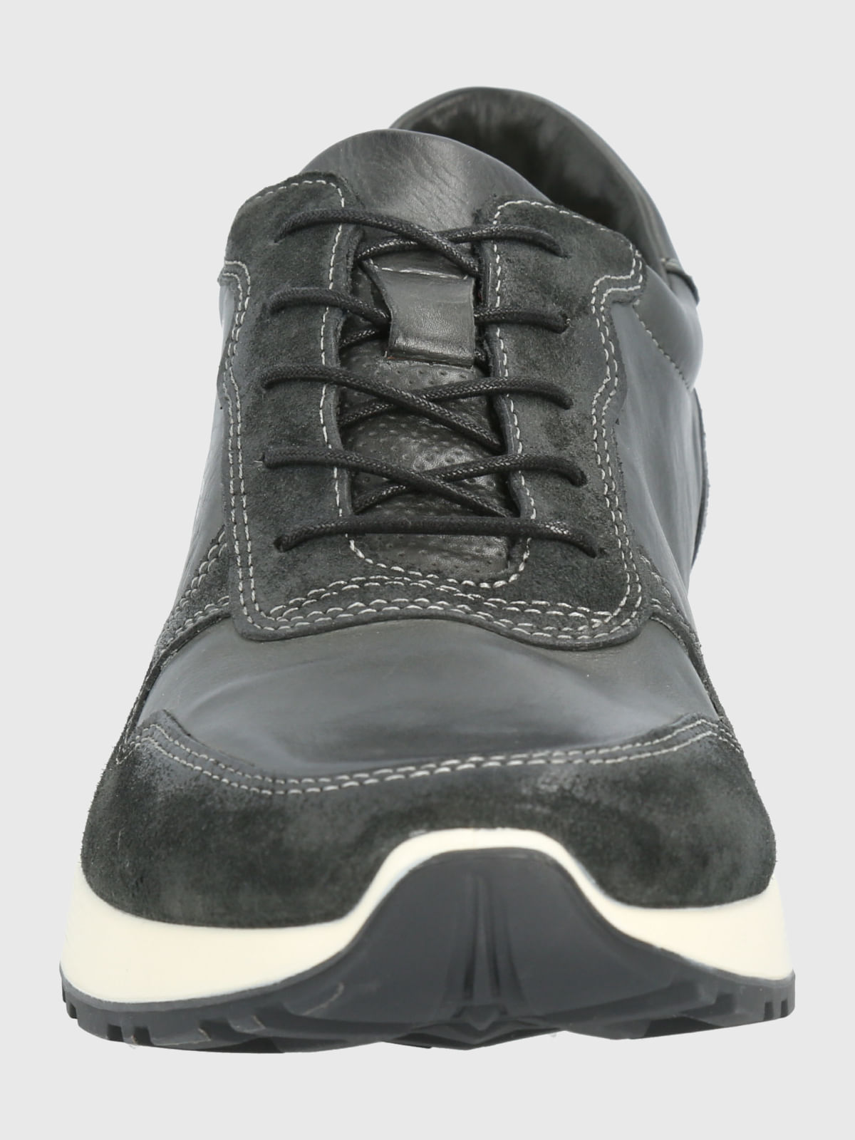 ZAPATILLA CUERO PARAMUS NEGRO