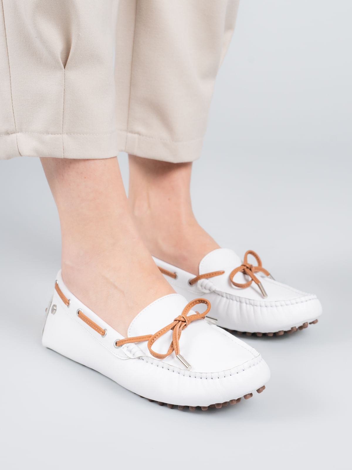 Mocasin Cuero Mujer Ribbon Blanco