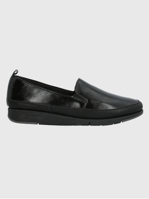 Zapato Slip On Cuero Mujer Judy Negro Hush