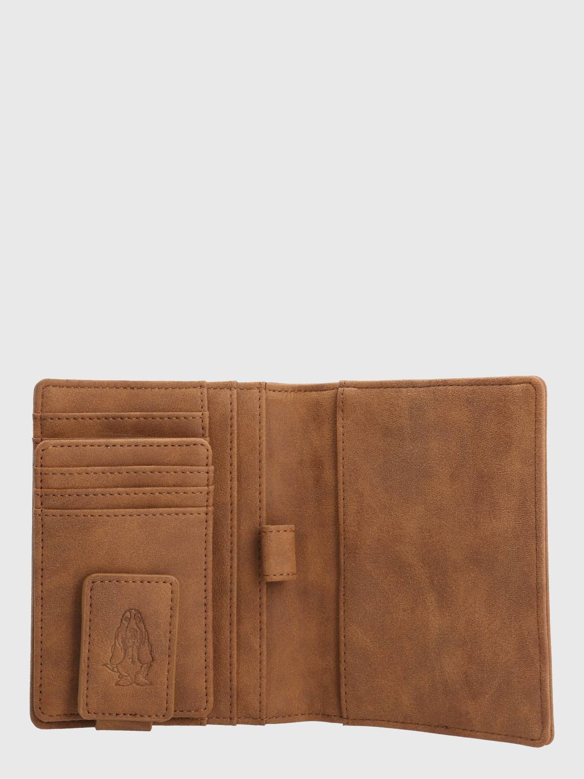 Billetera Ecocuero Mujer Drina Passport Café Hush Puppies