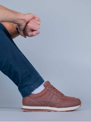 Zapatilla Cuero Hombre Seventy8 Café Hush Puppies