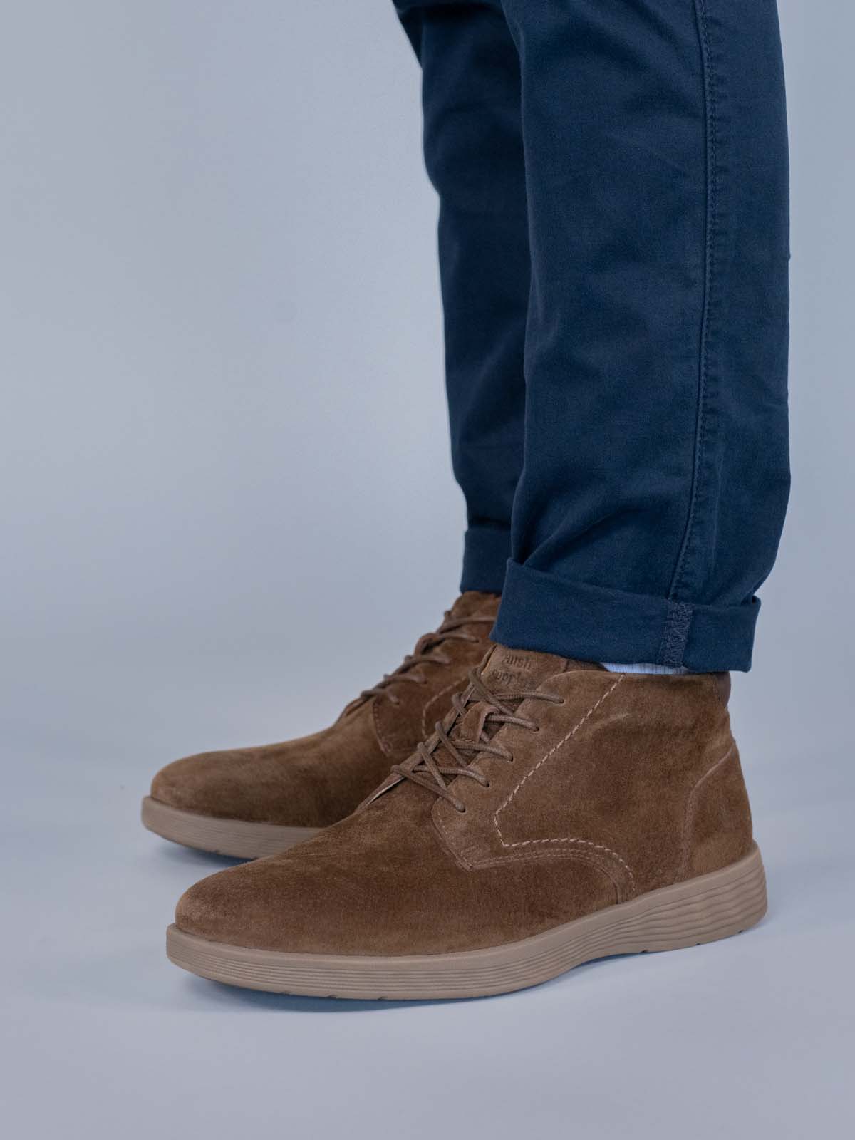 Botin Cuero Spinal City Café Hush Puppies