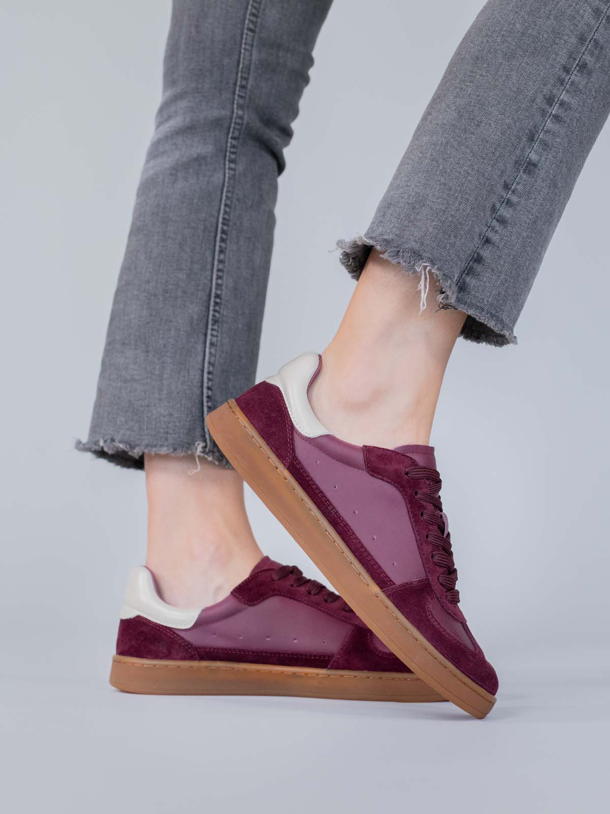 Zapatilla Cuero Dallas Burdeo Hush Puppies