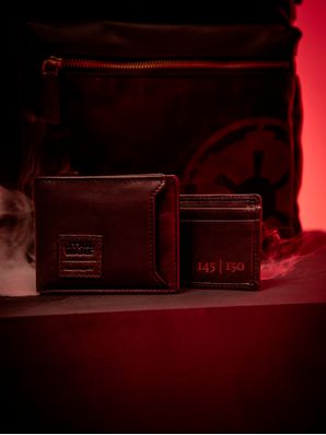 Billetera Cuero Hombre Sw Darthvader Wallet Negro Hush Puppies